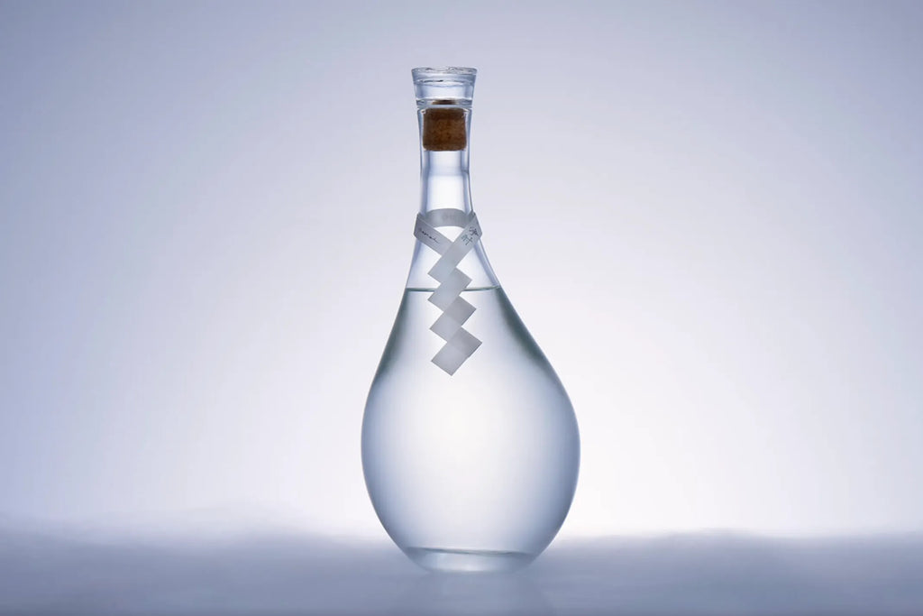 日本酒でも焼酎でもない、第三の和酒。「浄酎」新ブランド公開