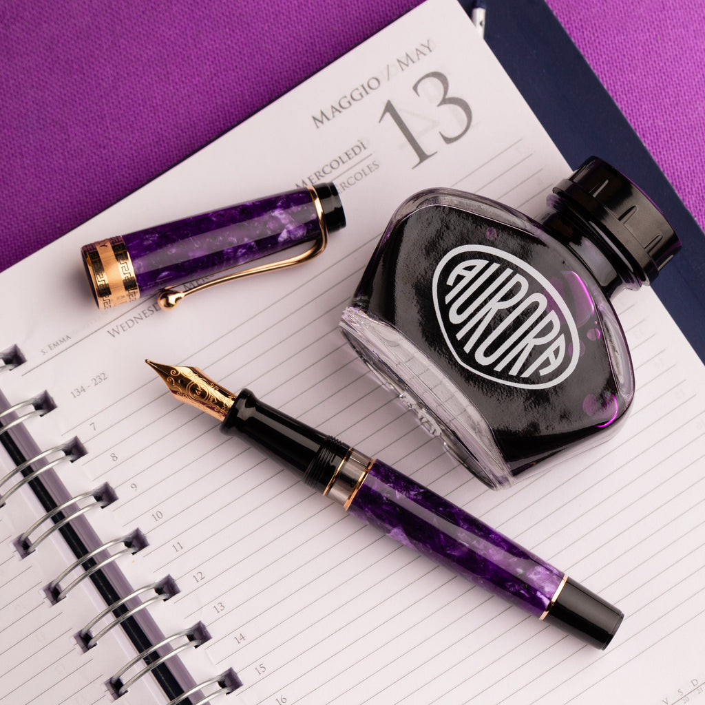 アウロラ万年筆の真価を辿る|手書きの新たな世界へ【Interview】