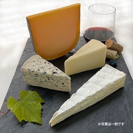 Cheese on the table|赤ワインと楽しむチーズセレクト