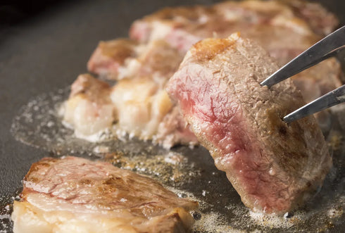 ノベルズ|十勝ハーブ牛サーロインブロック(1kg)