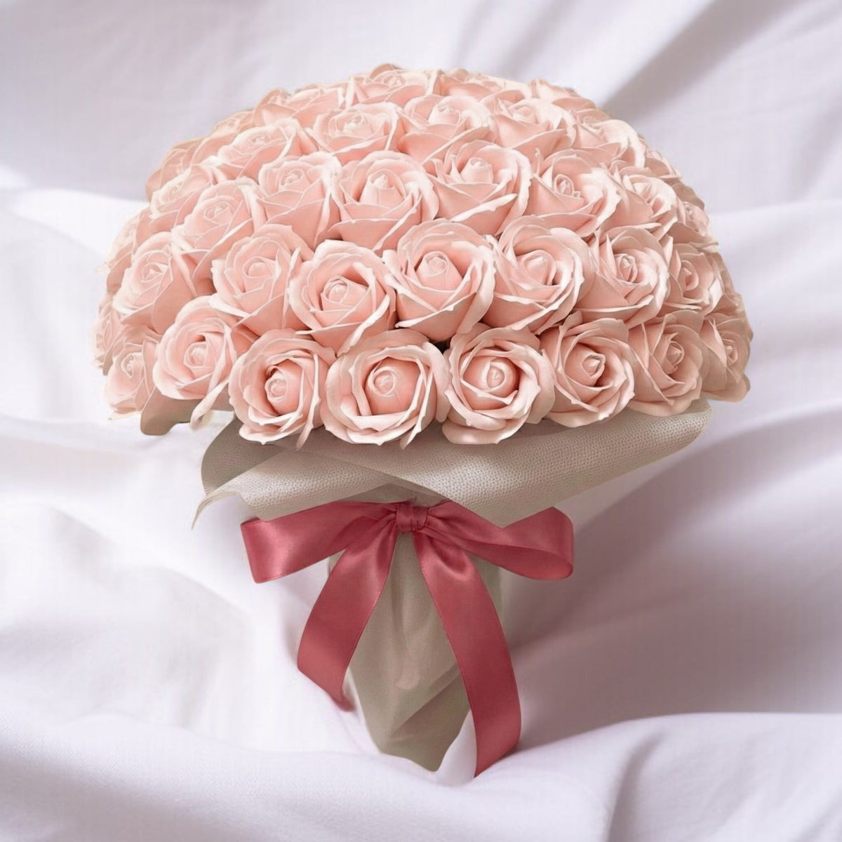 SAVON ROSE｜ピーチピンク M(70本) サヴォンローズ 花束 – 高級ナビ