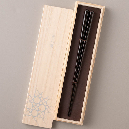 HASHIKURA MATSUKAN/漆塗分正八箸|越前漆器の美しさと黒檀の持ち心地|黒檀 八角