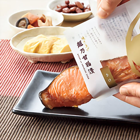 小川屋|「6種セット」手間なし味くらべ(匠の焼漬さけ、匠の焼漬さば、お肉の焼漬 豚肩ロース、お肉の焼漬 鶏もも、焼き上げ越乃甘粕漬さけ、焼き上げ復刻味噌漬さけ×各1袋)