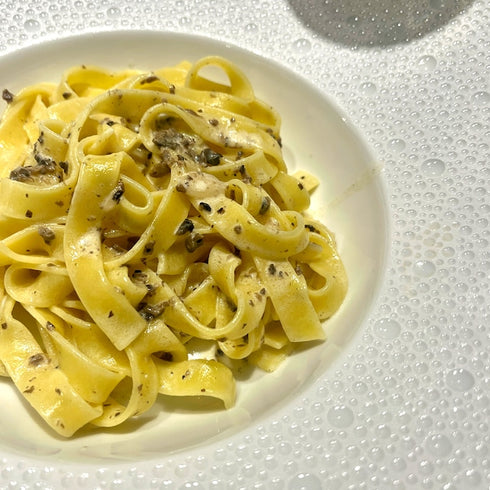 FRESH TRUFFLE JAPAN|白トリュフチーズクリームと黒トリュフポルチーニディップのセット【ギフト箱入り】