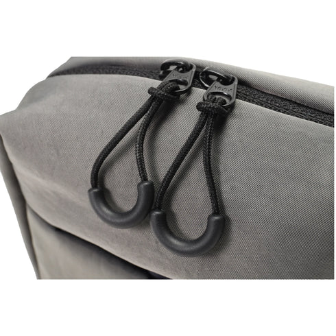 フェティア|コスメティックポーチ