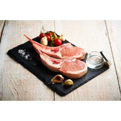 イベリコ屋|トリュフ塩で食べるイベリコ豚骨付きステーキ