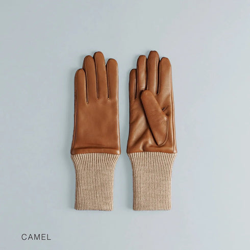 KURODA|No.BR14801L4【WOMEN】 Italian Sheep Cuffs 21cm Camel