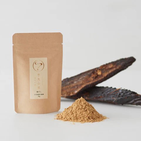 手火山家|別注 ⼿延べ素麺セット&天然だし5種詰め合わせ【贈答⽤】<⾵呂敷包装/組合せギフト>