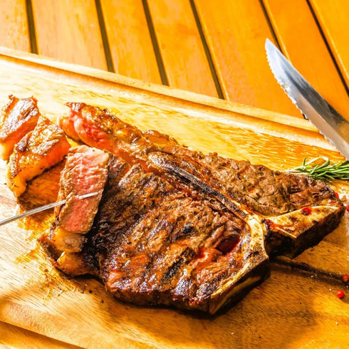 MEAT PLUS|プレミアムビーフTボーンステーキ (400g・800g)