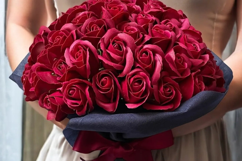 咲き続ける薔薇の花束。特別な日をドラマに変える「Savon Rose」取り扱い開始