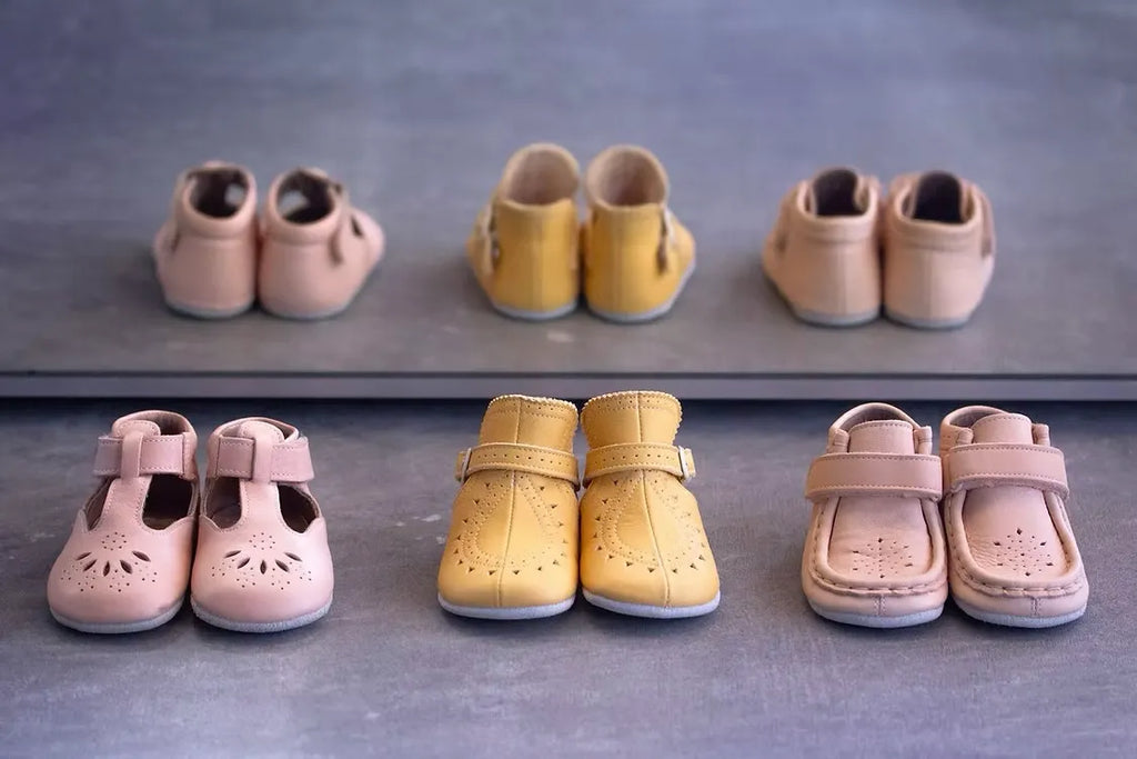 記念すべき最初の一歩を、極上の優しさで。ファーストシューズ「NINOS」取り扱い開始
