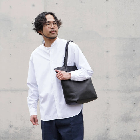 フェティア｜シュリンクレザー　縦型トートバッグ F23-101 【入荷は12/11以降】